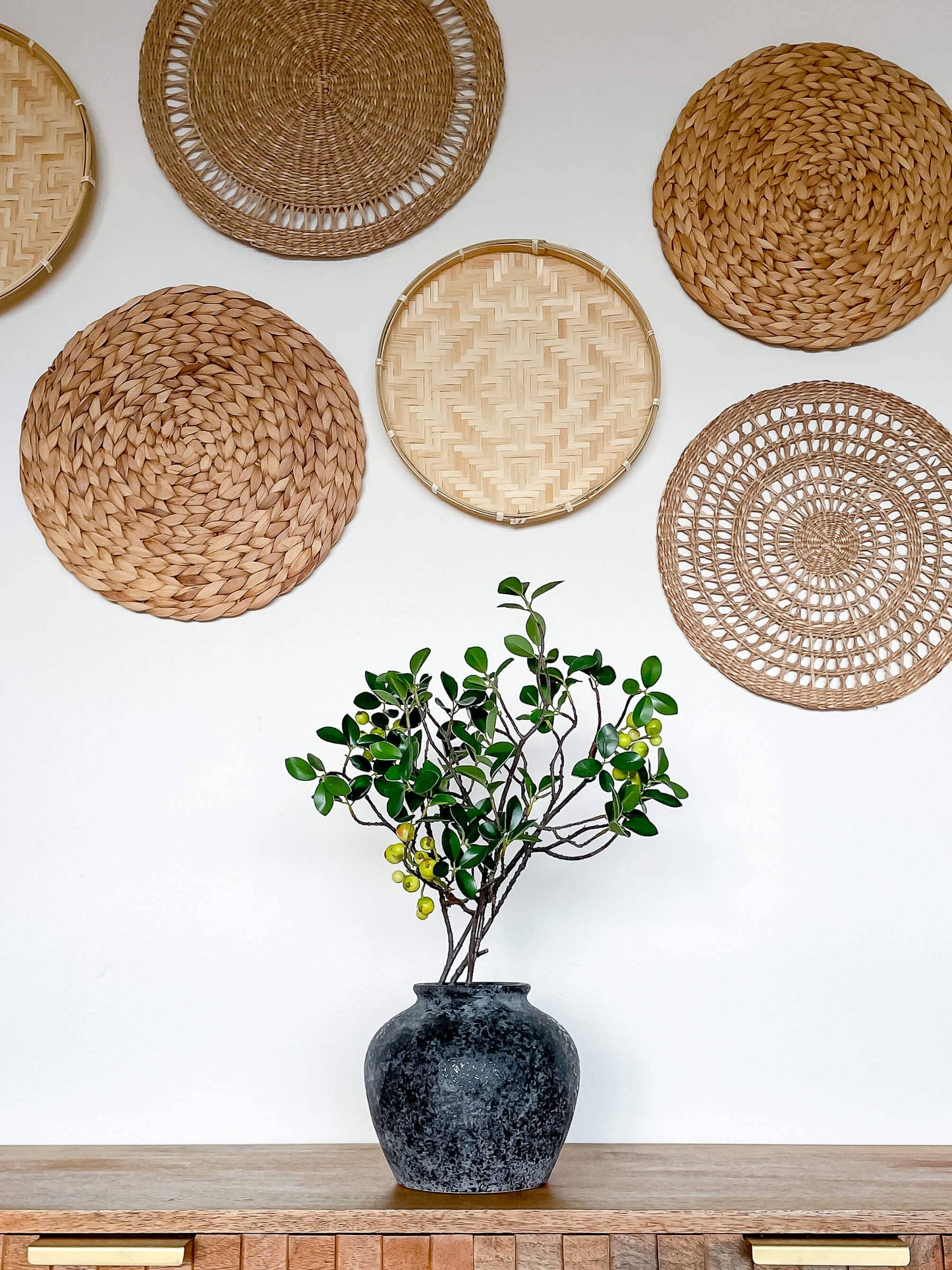 Athena Vintage-Style Ceramic Vase, High-End Home Accent