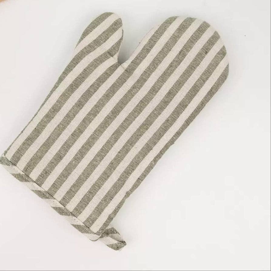 Stripe Oven Mitt