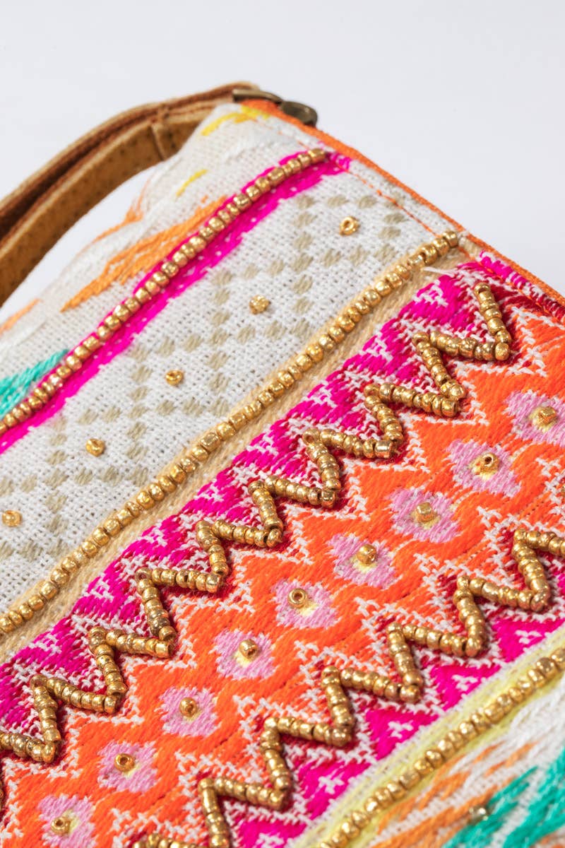 Handmade Ethnic Pattern Clutch beaded Wristlet