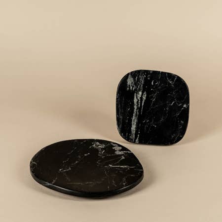 MED Black Marble Free From Plate