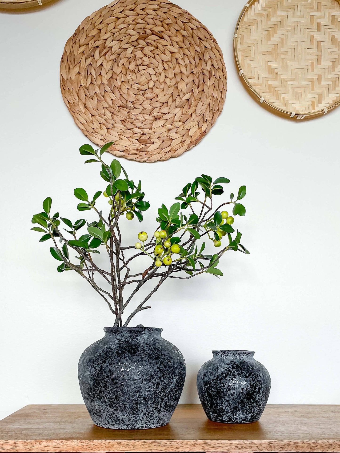 Athena Vintage-Style Ceramic Vase, High-End Home Accent