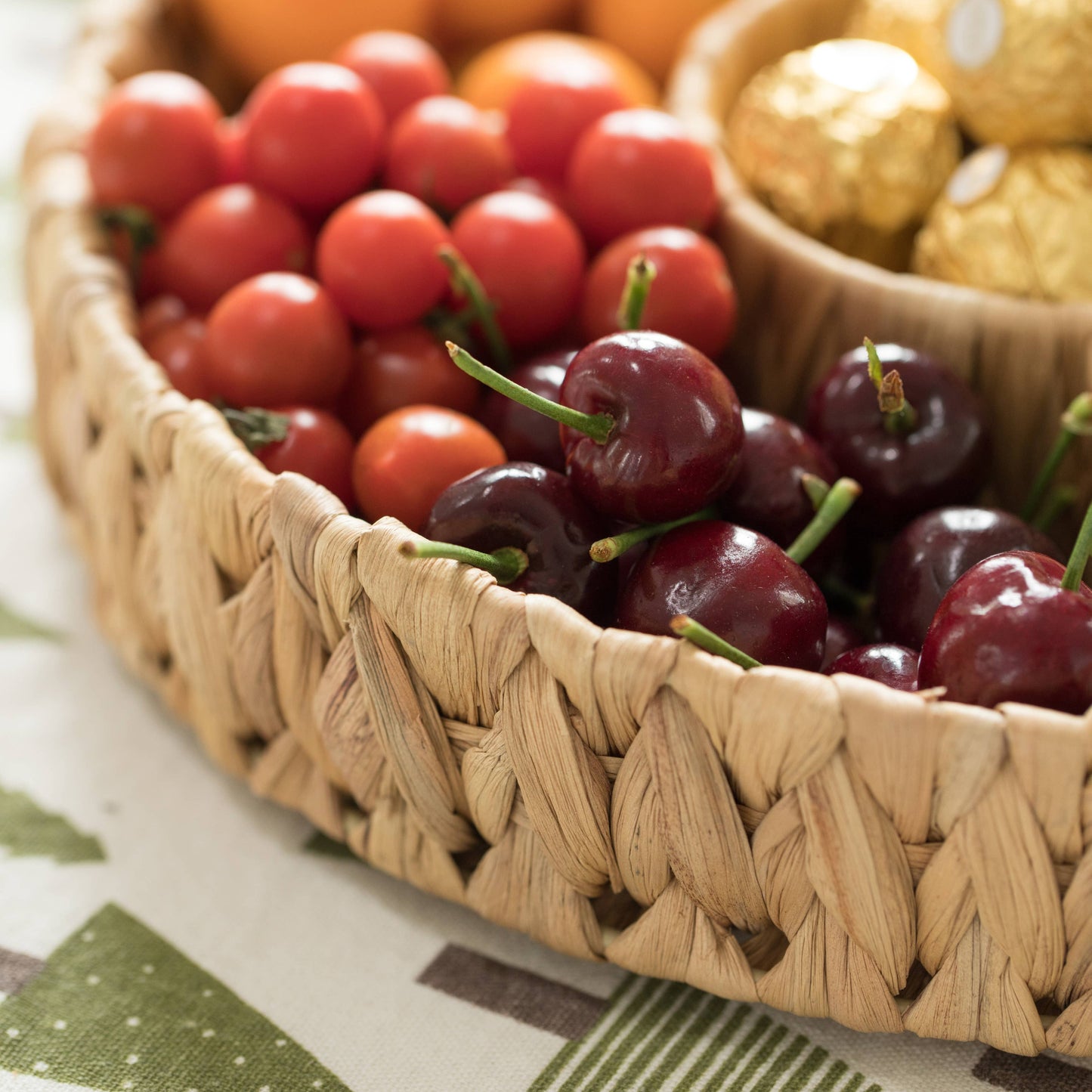 Woven Water Hyacinth Round Serving Tray, 5 Compartment