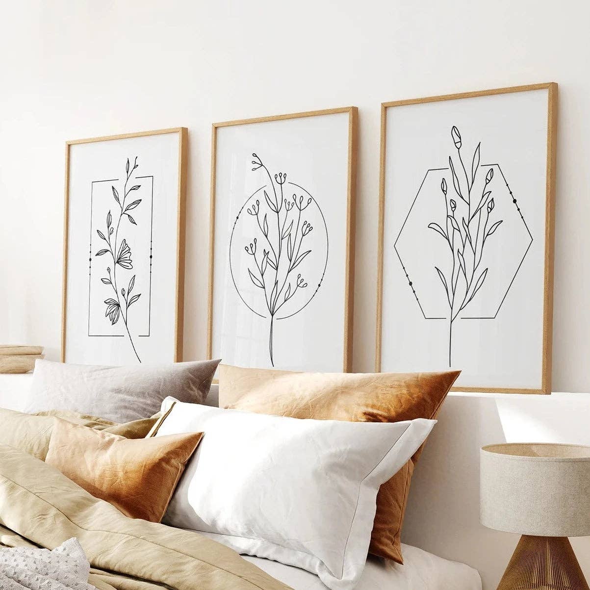 Minimal Flower Line Art: Black White Wall Art Set