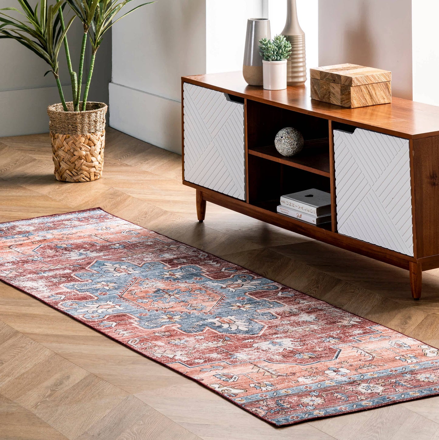 Zena Machine Washable Medallion Area Rug