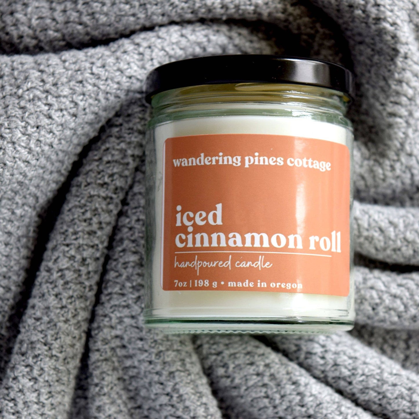 Iced Cinnamon Roll Candle - 7 oz Glass Jar Candle