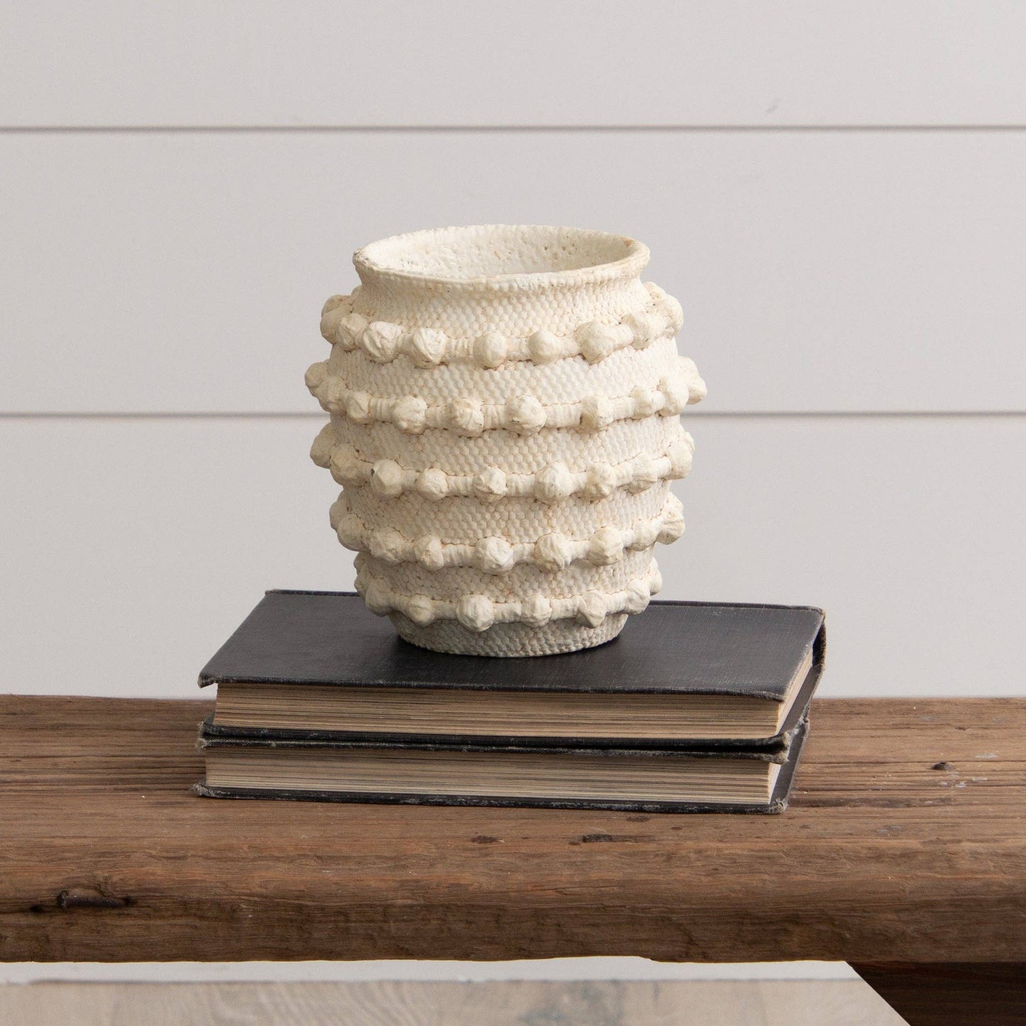 Ivory Textured Knot Cement Vase, Sm (PC)