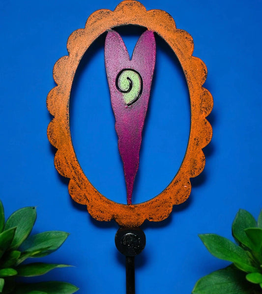 Heart Plant Stake cute garden romantic heart rustic metal 